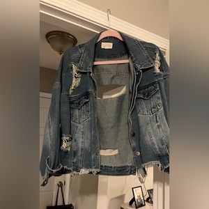 Jean jacket distressed